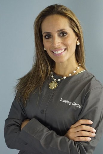 Dr. Alejandra D. Cutter D.D.S.